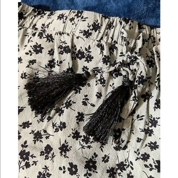 💕 Floral shorts ❣️ - Picture 11 of 11